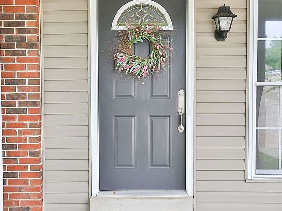4th image of 2300 Whitshire Dr