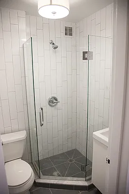 Rented by COASTLINE NEW YORK INC | media 10