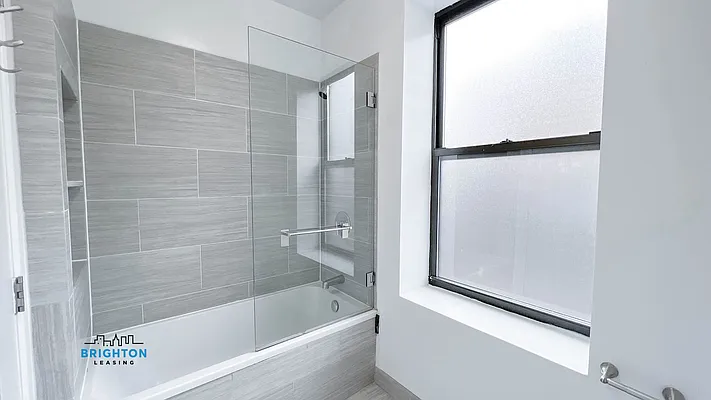 Rented by Brighton Management | media 2