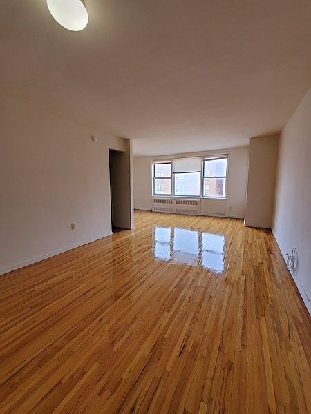 1st image of 110-33 72nd Ave #4