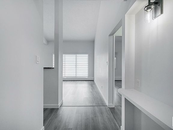 5th image of 4404 122nd St NW #434