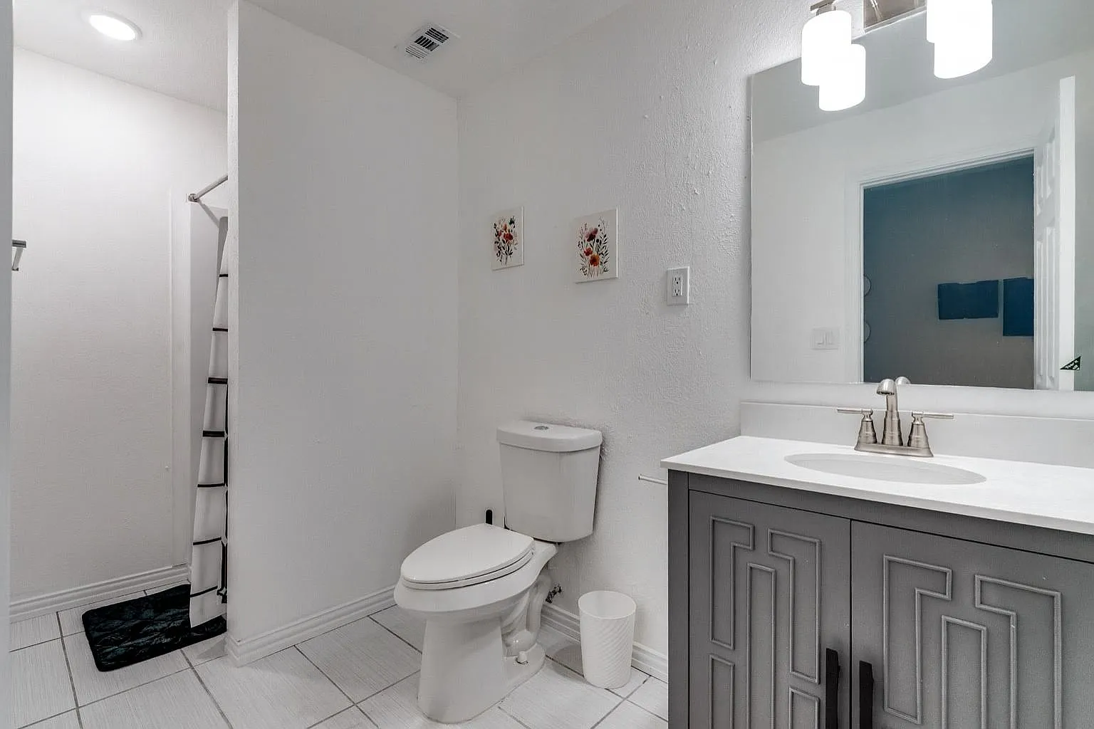 4 bed, 4.0 bath, 2453 sqft, $940 — Photo 3
