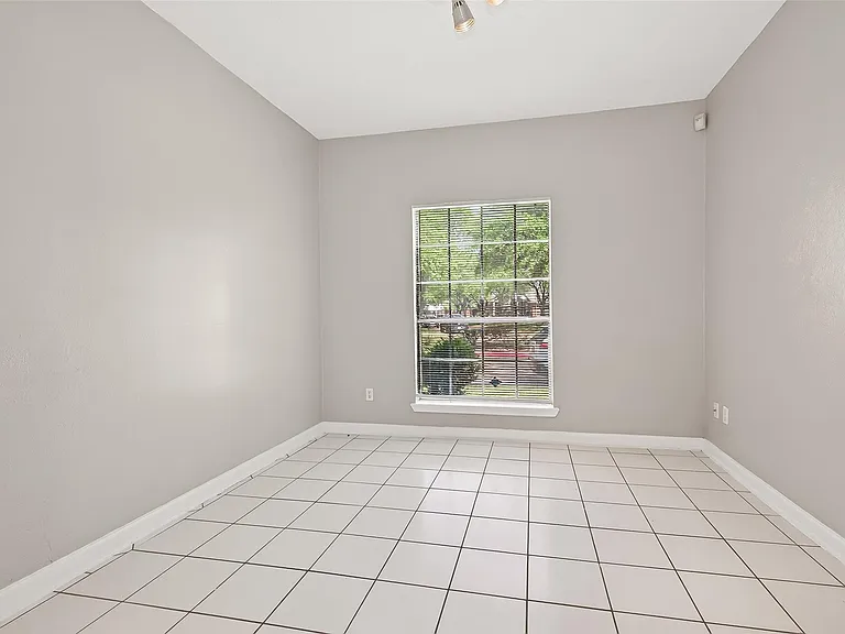 4018 Timber Cor — Photo 15