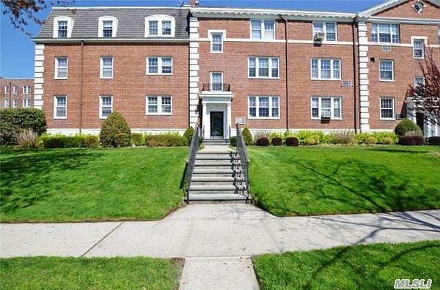 1st image of 115 2nd St APT B3