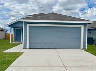 9178 Colonel Trl, Seguin, TX 78155