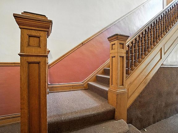 4th image of 260 Ludlow Ave APT 2E