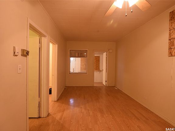 4th image of 1712 Toronto Street