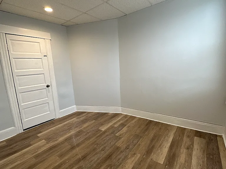 240 Paterson Ave #5 — Photo 22