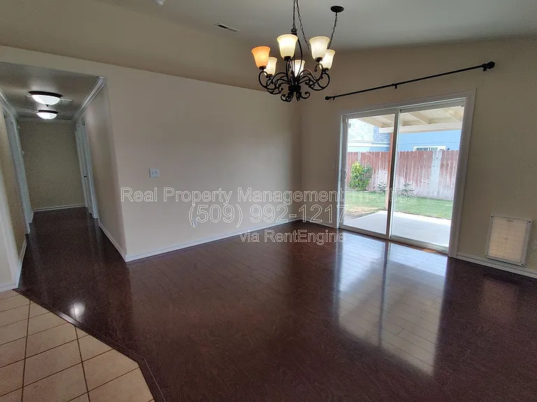 7912 Redonda Dr — Photo 10