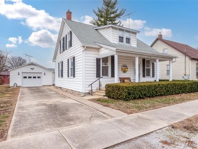 105 N 3rd St, New Baden, IL, 62265