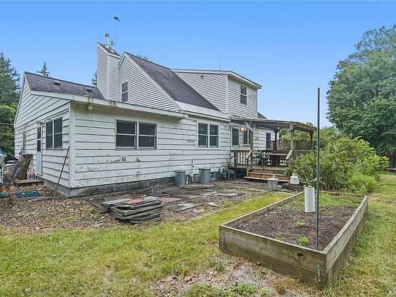 5th image of 3625 Doyle Rd