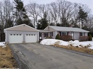 48 Page Ave, Wiscasset, ME 04578