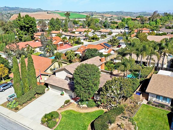 2nd image of 1536 Mission Meadows Dr