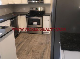 37 High Point Trl, Rochester, NY 14609