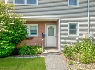 15 Blue Hl W #15, Bangor, ME 04401