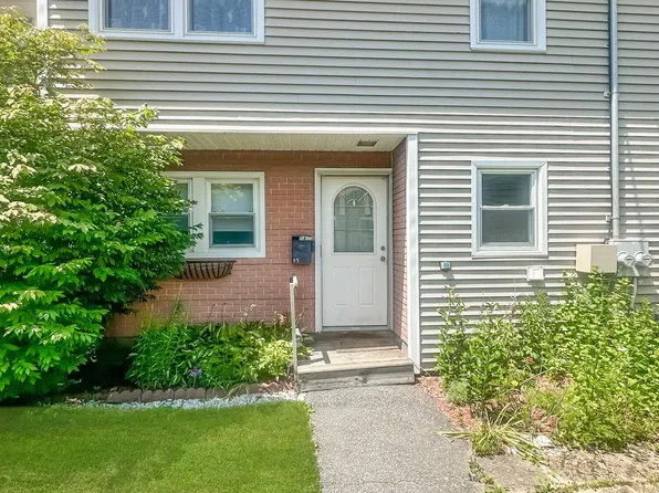 15 Blue Hill W #15, Bangor, ME 04401