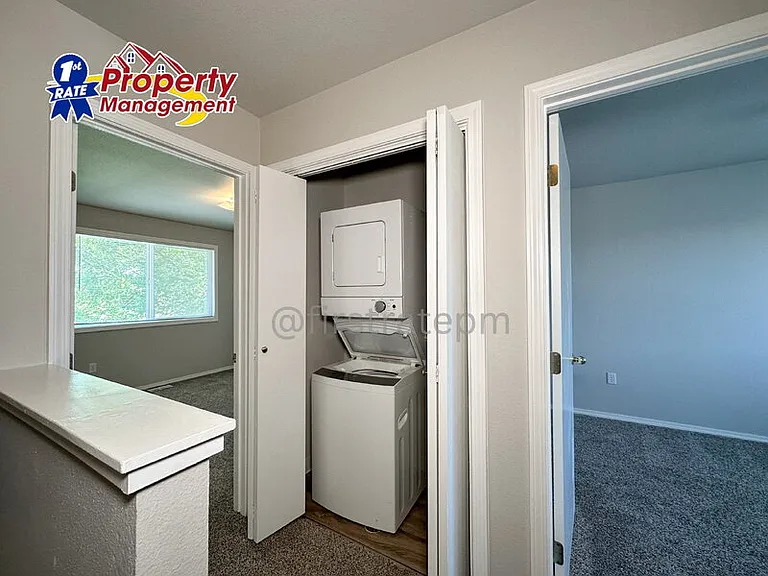 2062 N Gladewater Ave — Photo 12