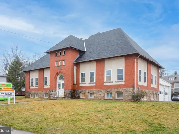 311 Bridge St, Spring City, PA 19475