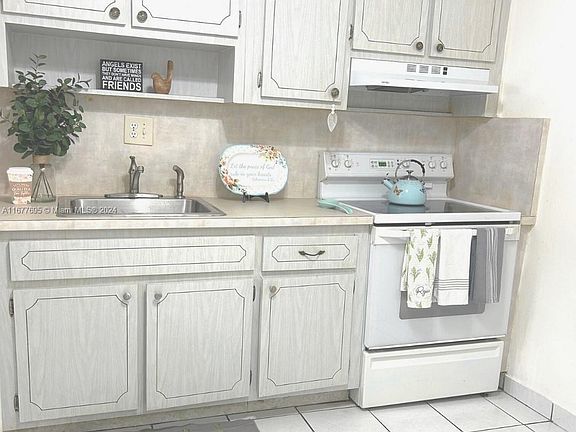 4th image of 6215 W 20th Ave APT 212