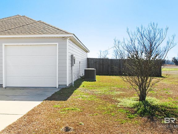 5th image of 106 Plantation Cir