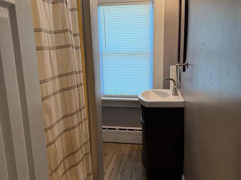 220 Harrison St — Photo 6