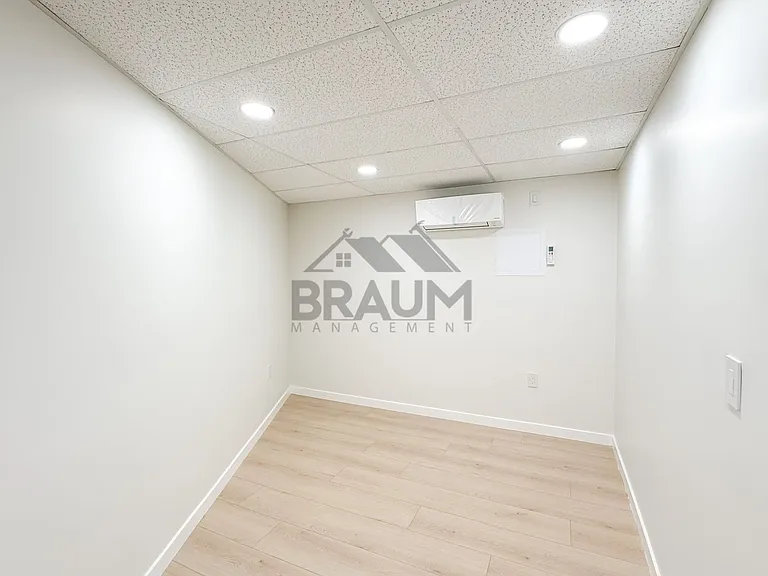 11459 COLLINS ST. — Photo 18