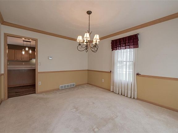 5th image of 1179 Park Ledge Dr