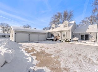 1620 Coyne Center Rd, Milan, IL 61264