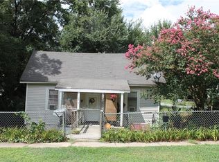 1004 W 3rd Ave, Gastonia, NC 28052