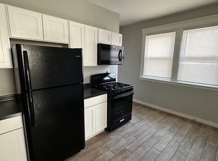 174 Thompson St #B, New Haven, CT 06511