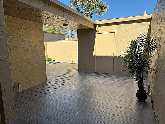 3rd image of 108 Madrid Dr