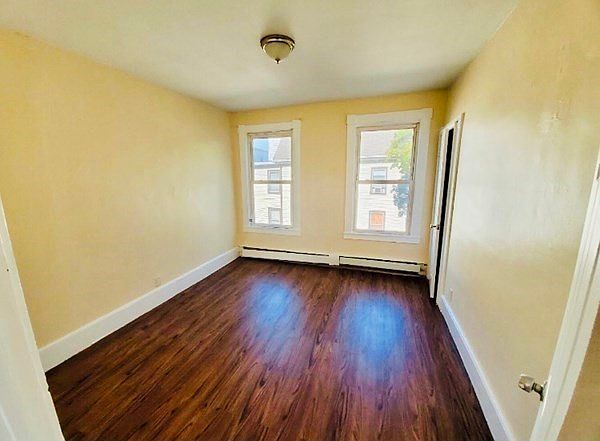 1st image of 22 Whittier St Floor 3