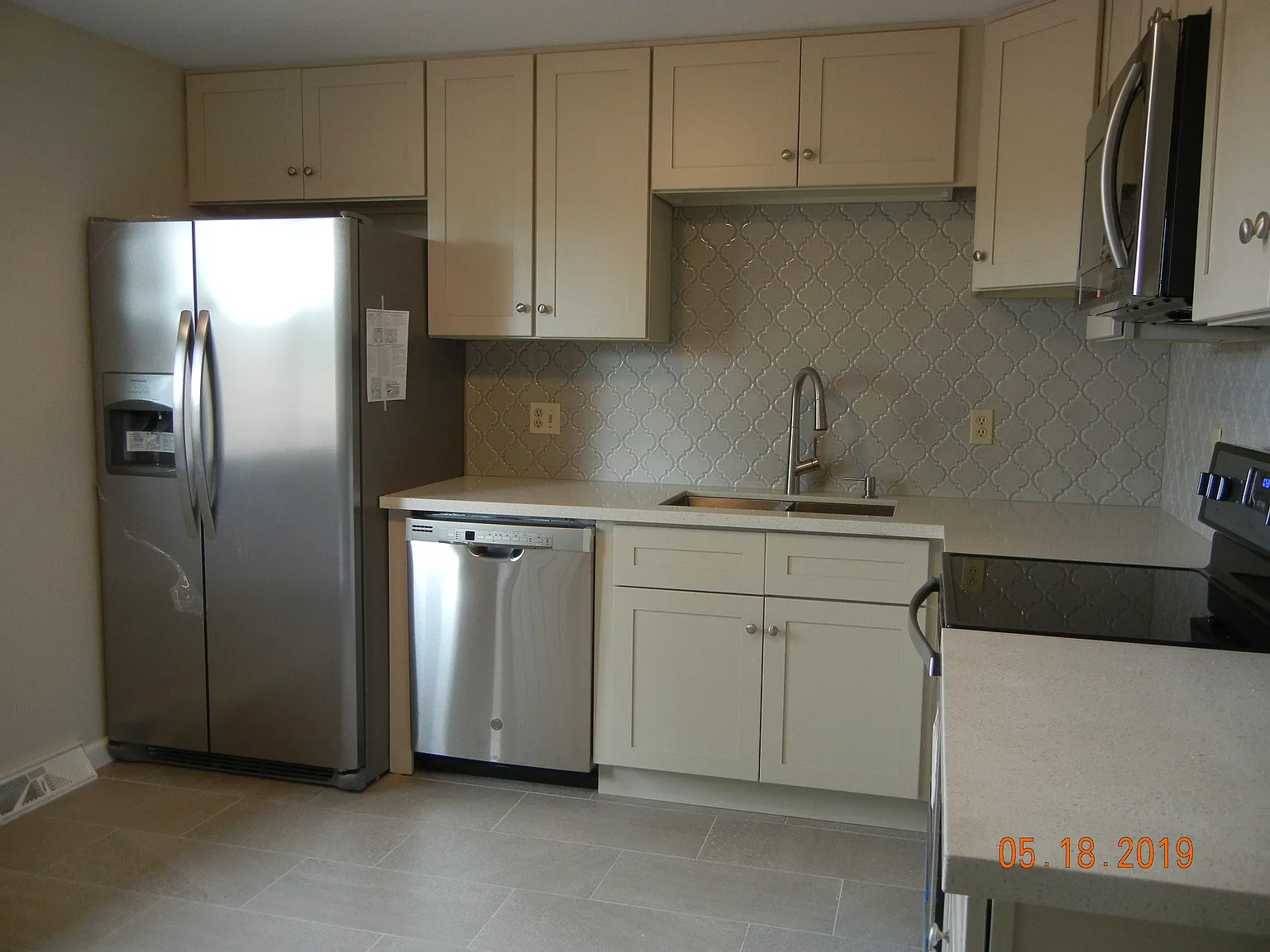 2 bed, 1.5 bath, 1100 sqft, $1,895 — Photo 2