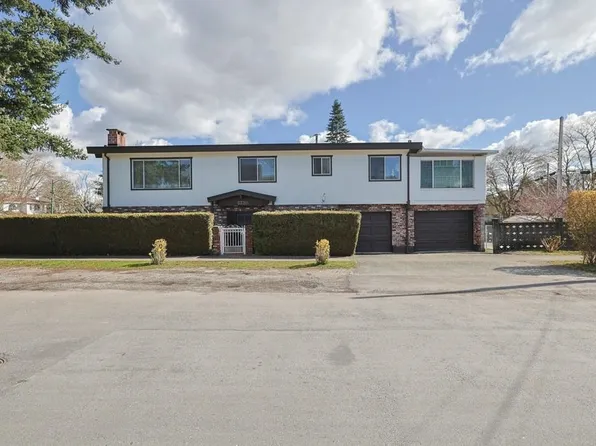 5730 Quebec St, Vancouver, BC V5W 3X3