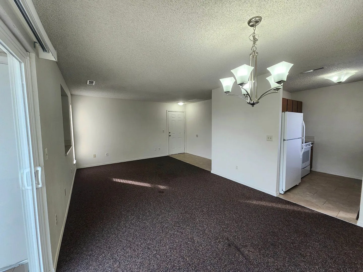 Move-In Special: 2 Bed/1ba W/Washer & Dryer Hookups — Photo 3