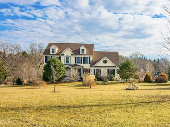 4525 Beckleysville Rd, Hampstead, MD 21074