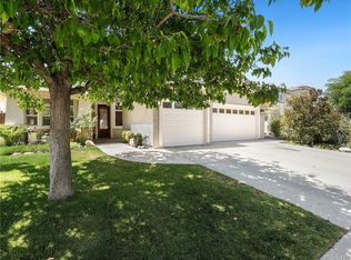 28207 Ridge View Dr, Santa Clarita, CA 91387