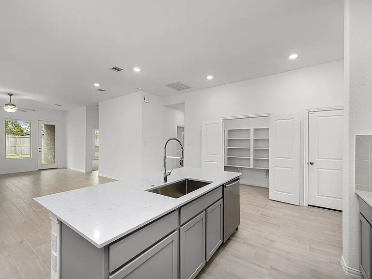 4910 Penton Meadow Ln — Photo 10