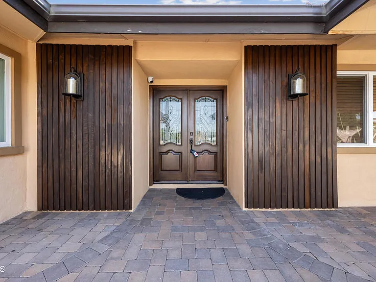 9350 Crystal View Dr — Photo 5