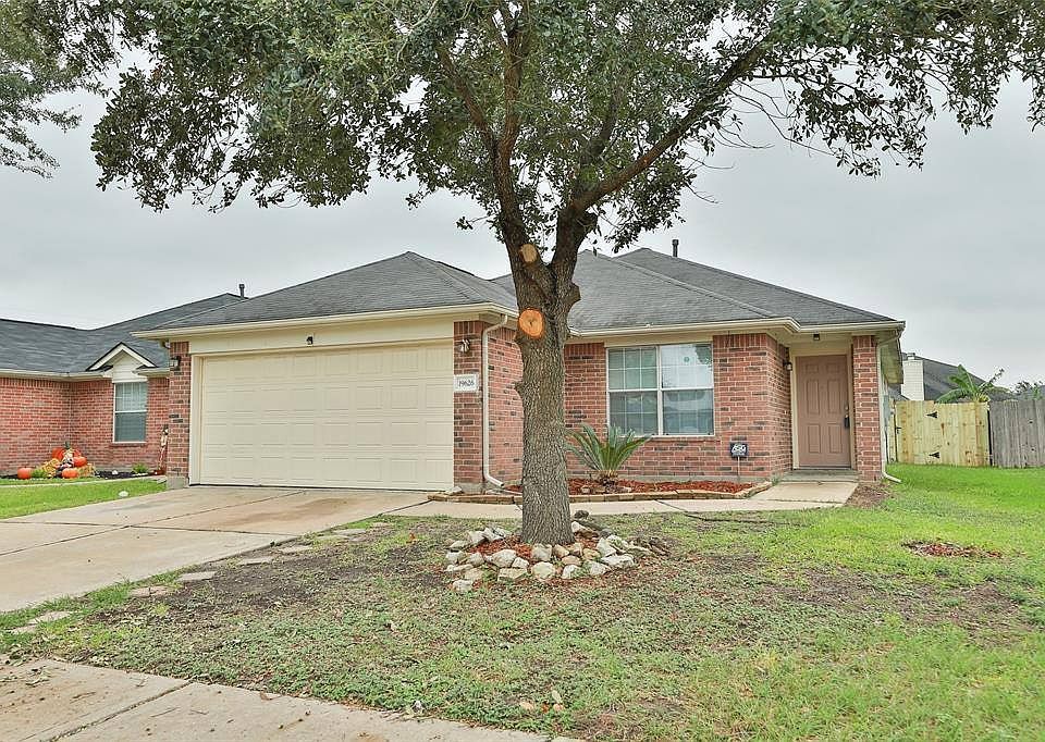 1st image of 19626 Billineys Park Dr