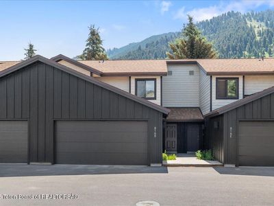816 Powderhorn Ln #816D, Jackson, WY, 83001