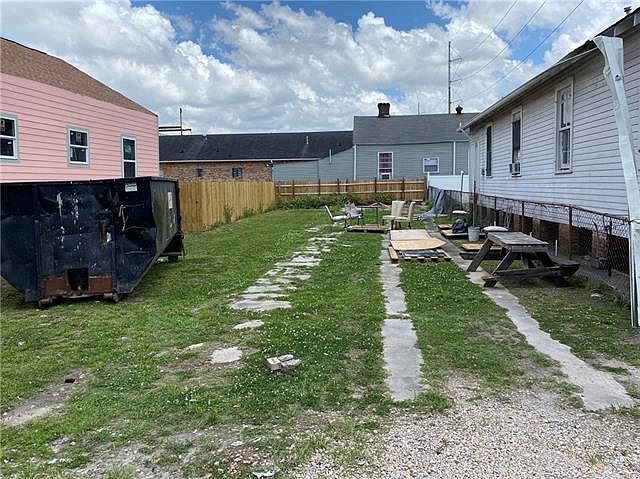 1st image of 1807 Touro St