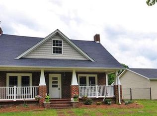 927 Fisher Ferry St, Thomasville, NC 27360