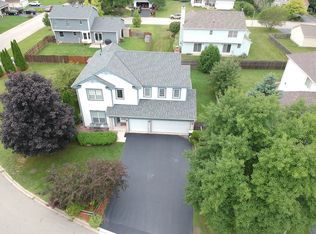 1056 Autumn Dr, Antioch, IL