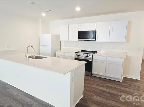 1931B Tranquility Cir, Newton, NC 28658