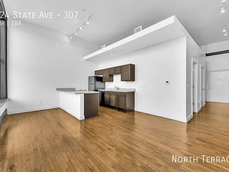 Horace Mann Lofts — Photo 16