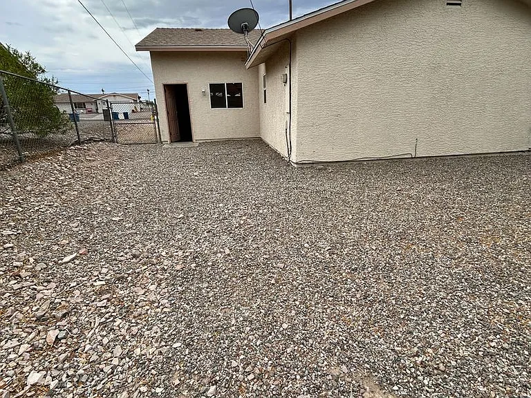 3535 Chemehuevi Blvd — Photo 26