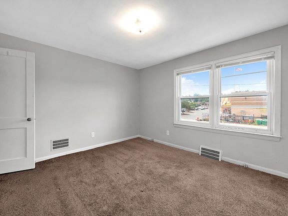 5th image of 18675 Meyers Rd #18675