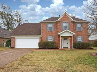 8699 Forest Breeze Dr, Cordova, TN 38018