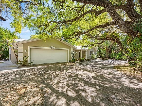 4th image of 4005 Bay Oaks Cir